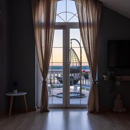 Prenociste Dunav 97 K5 Novi Banovci Exterior foto