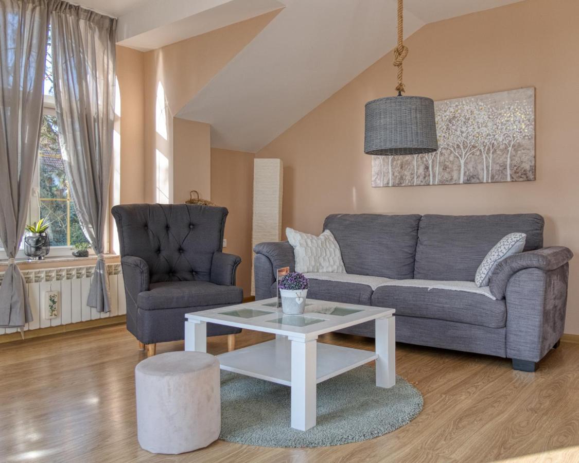 Prenociste Dunav 97 K5 Novi Banovci Exterior foto